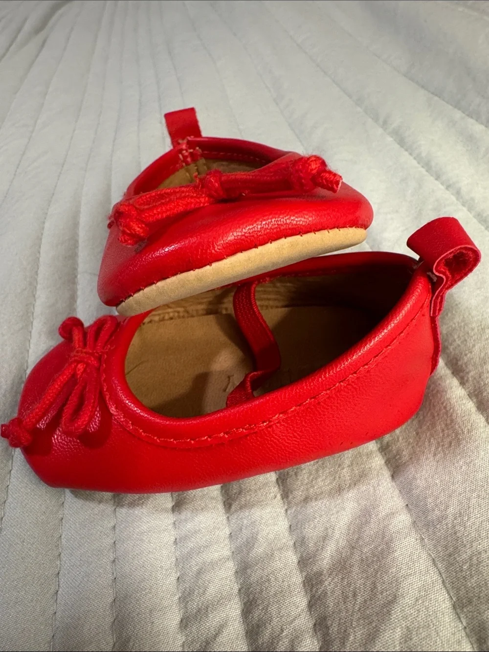 Old Navy adorable red